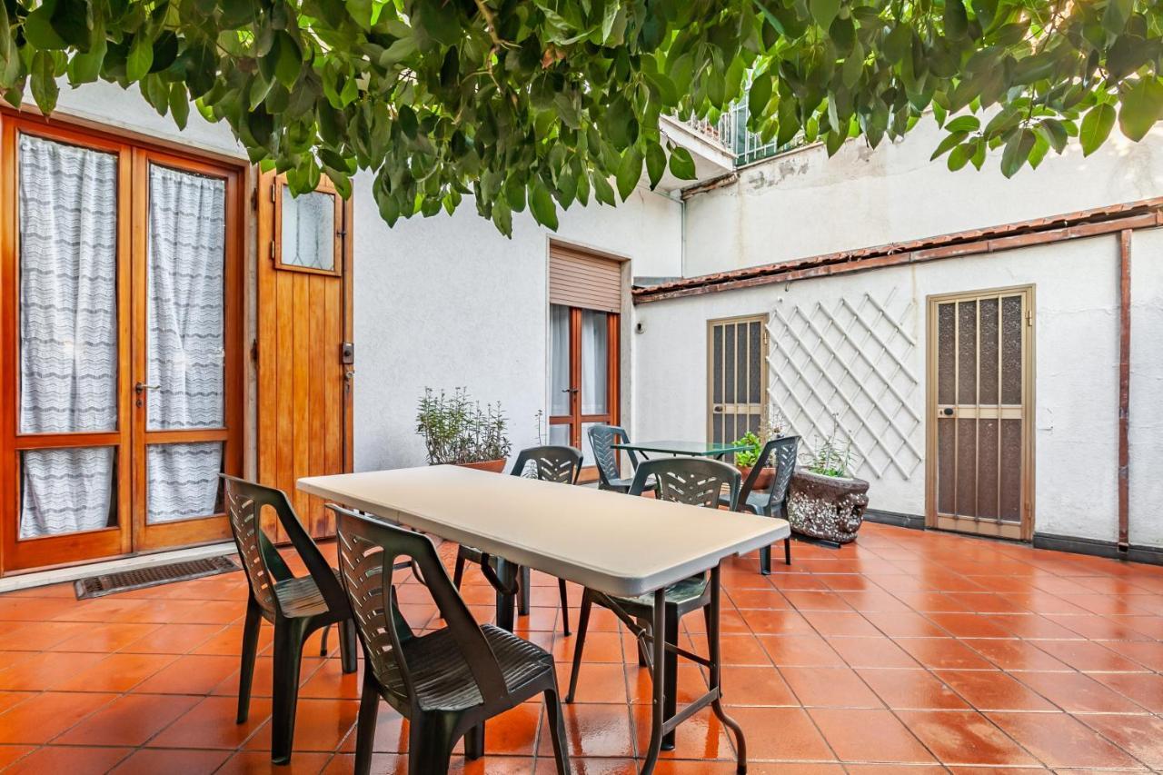 Viareggio Roomy House With Private Courtyard! 外观 照片